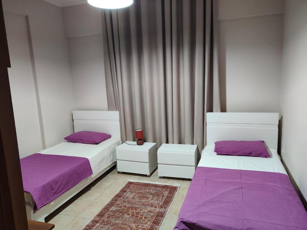City Center Apartment Берат Екстер'єр фото