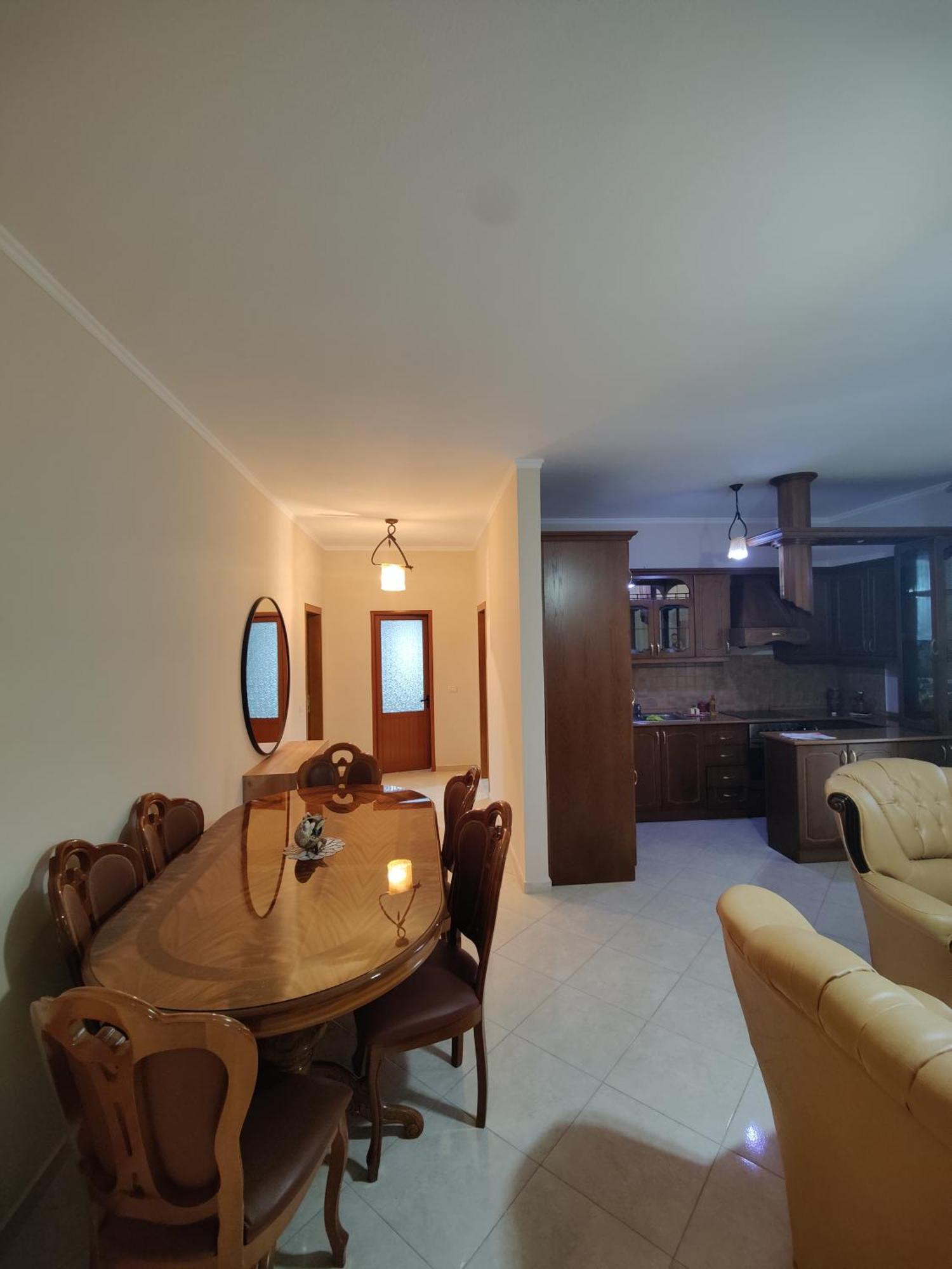 City Center Apartment Берат Екстер'єр фото