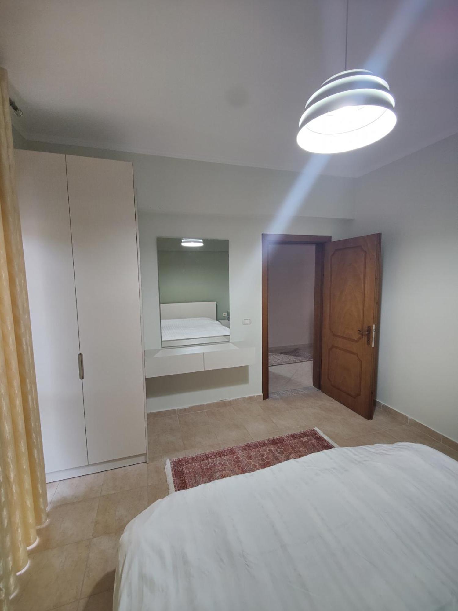 City Center Apartment Берат Екстер'єр фото